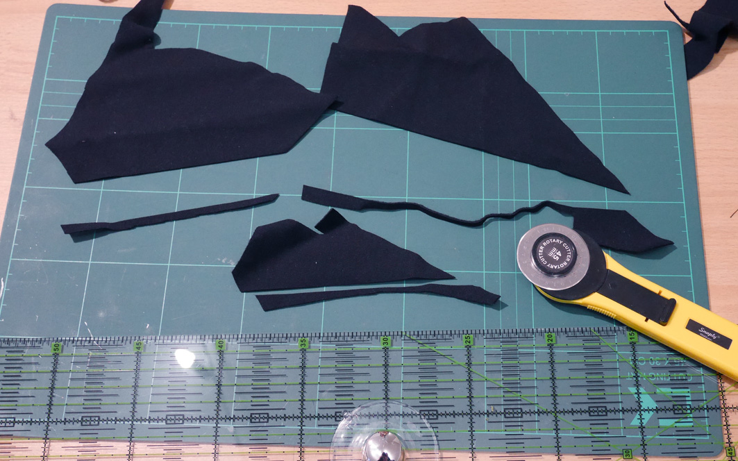 Step2-Mittens-caps-cutting-sun-instructables.jpg