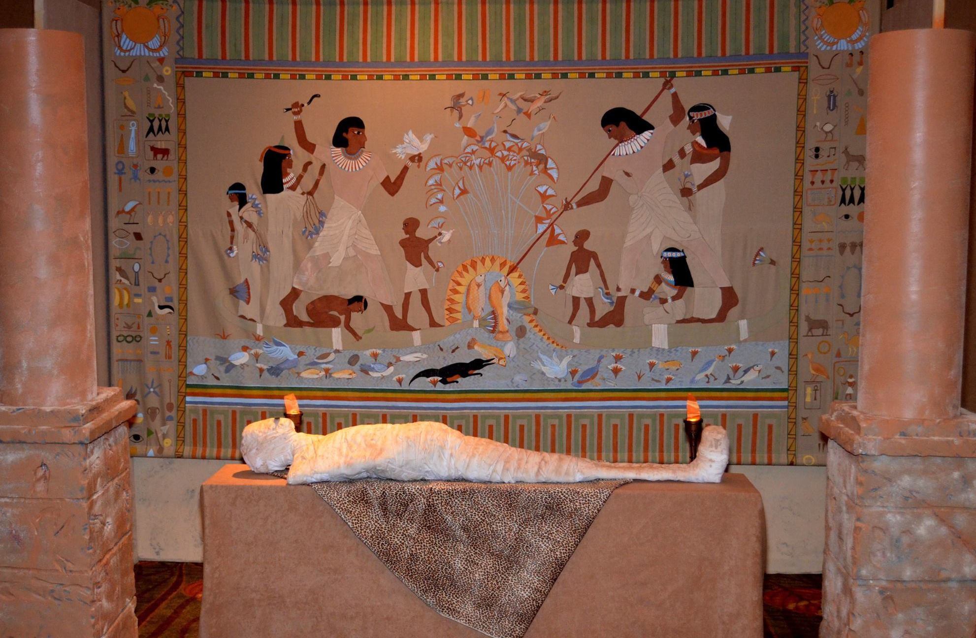 The Mummy's Tomb.jpg