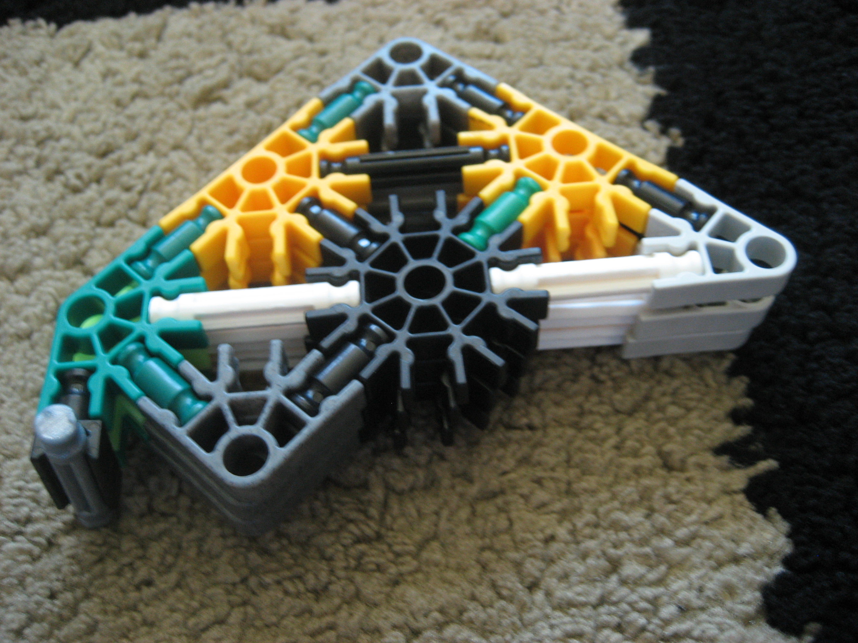 The ghost (knex 2) 004.jpg