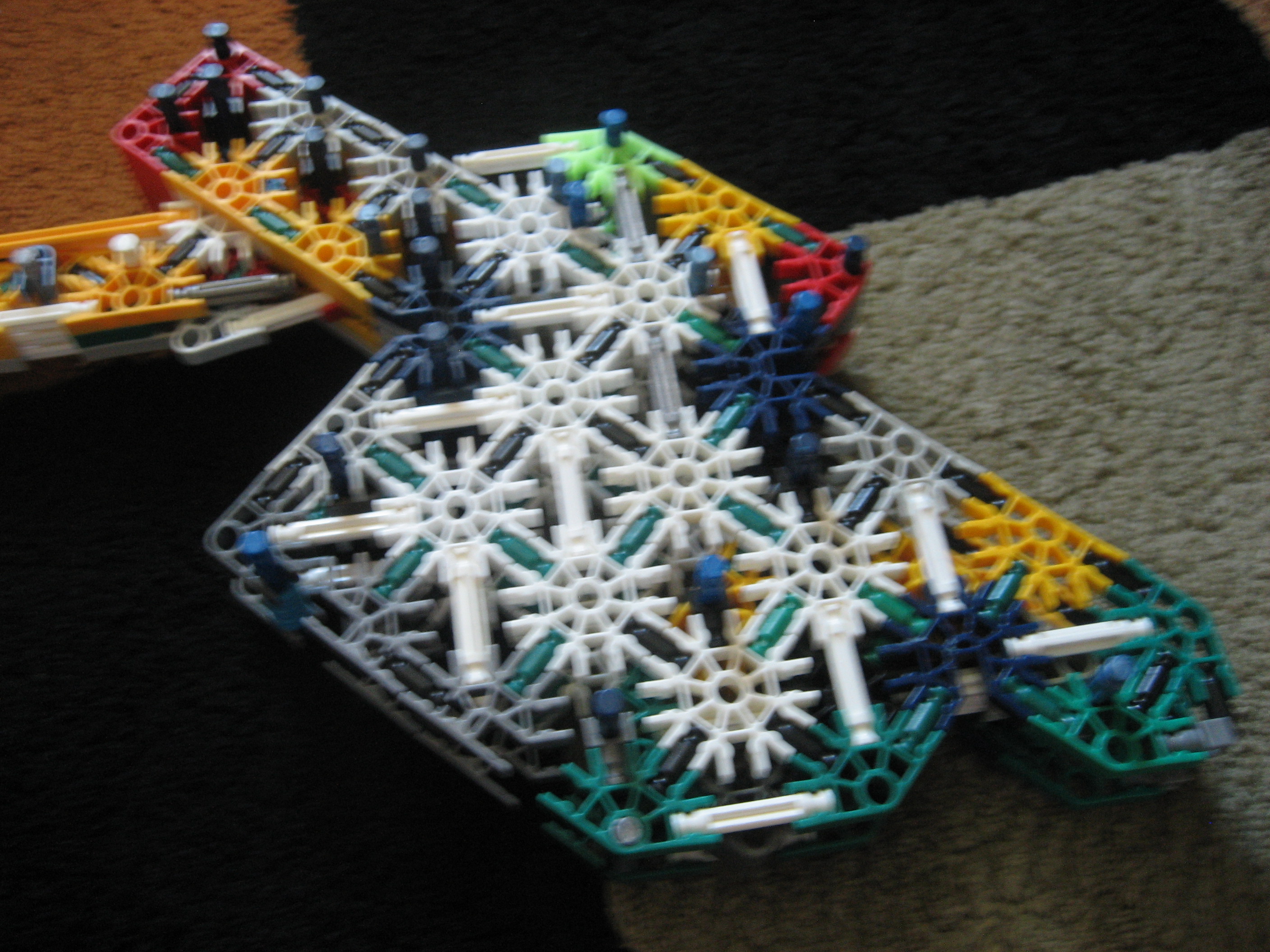 The ghost (knex 4) 004.jpg