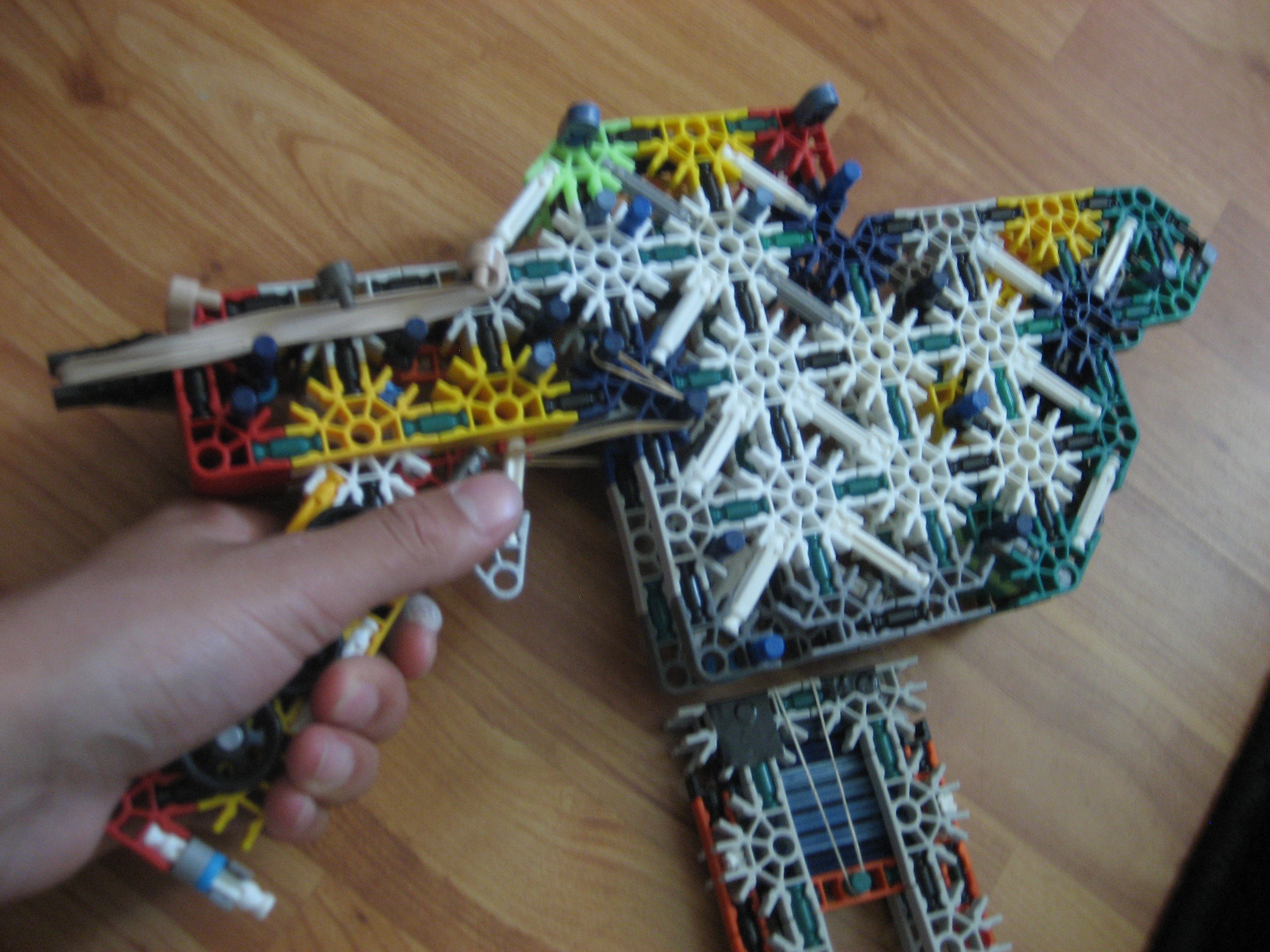 The ghost (knex 6) 001.jpg