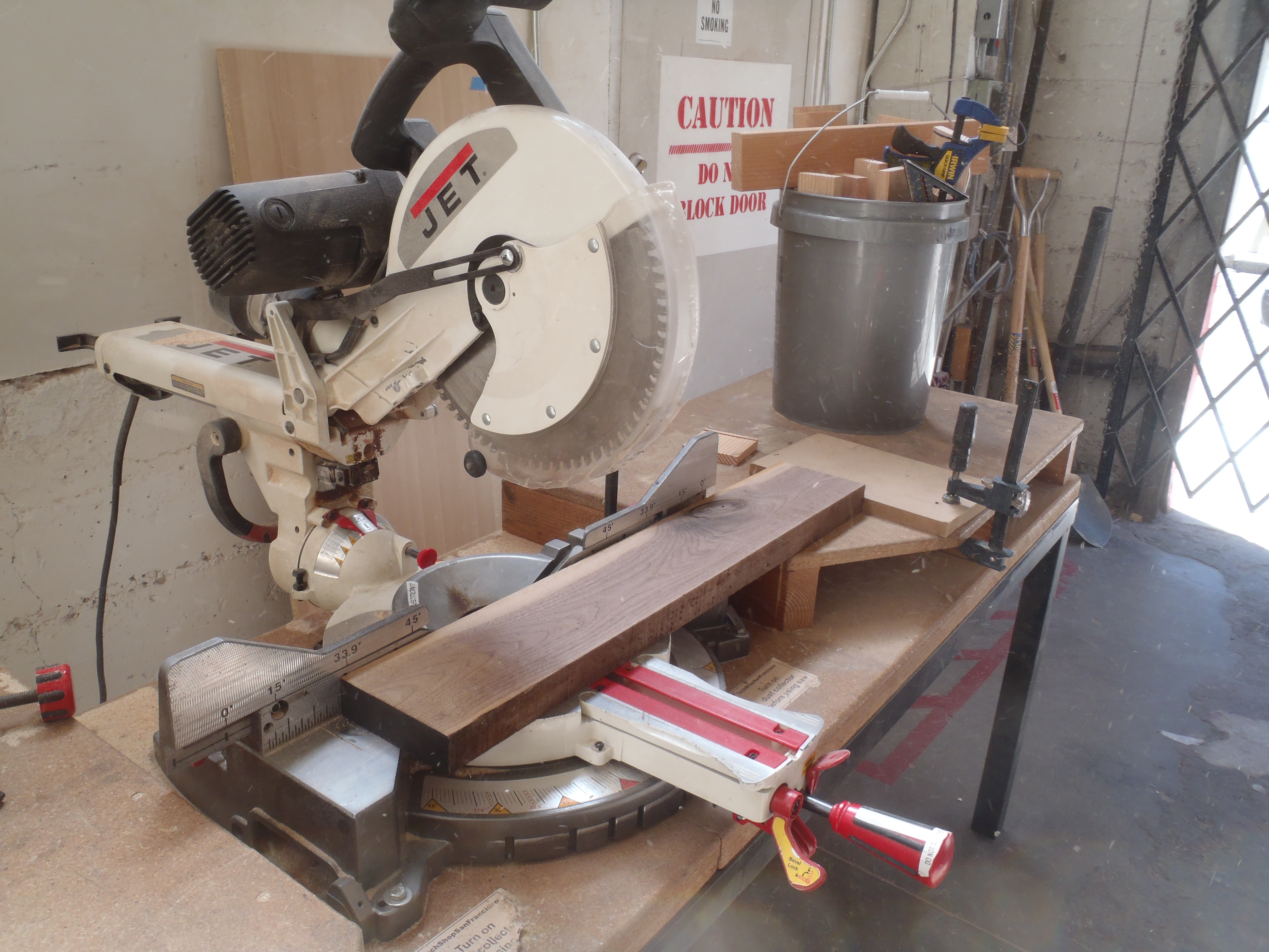 Tools miter saw 099.jpg