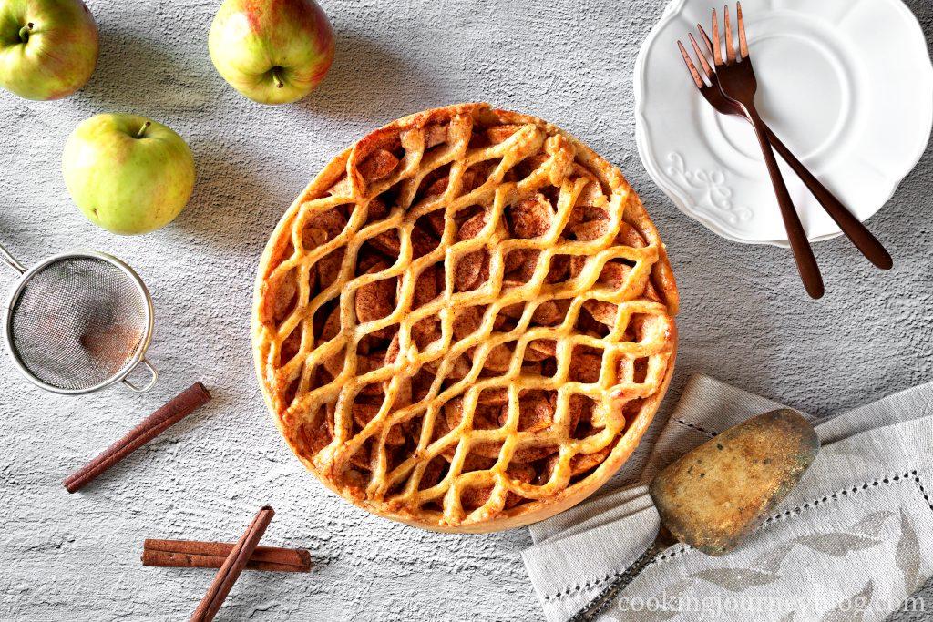 Traditional Dutch Apple Pie (Appeltaart recept).jpg