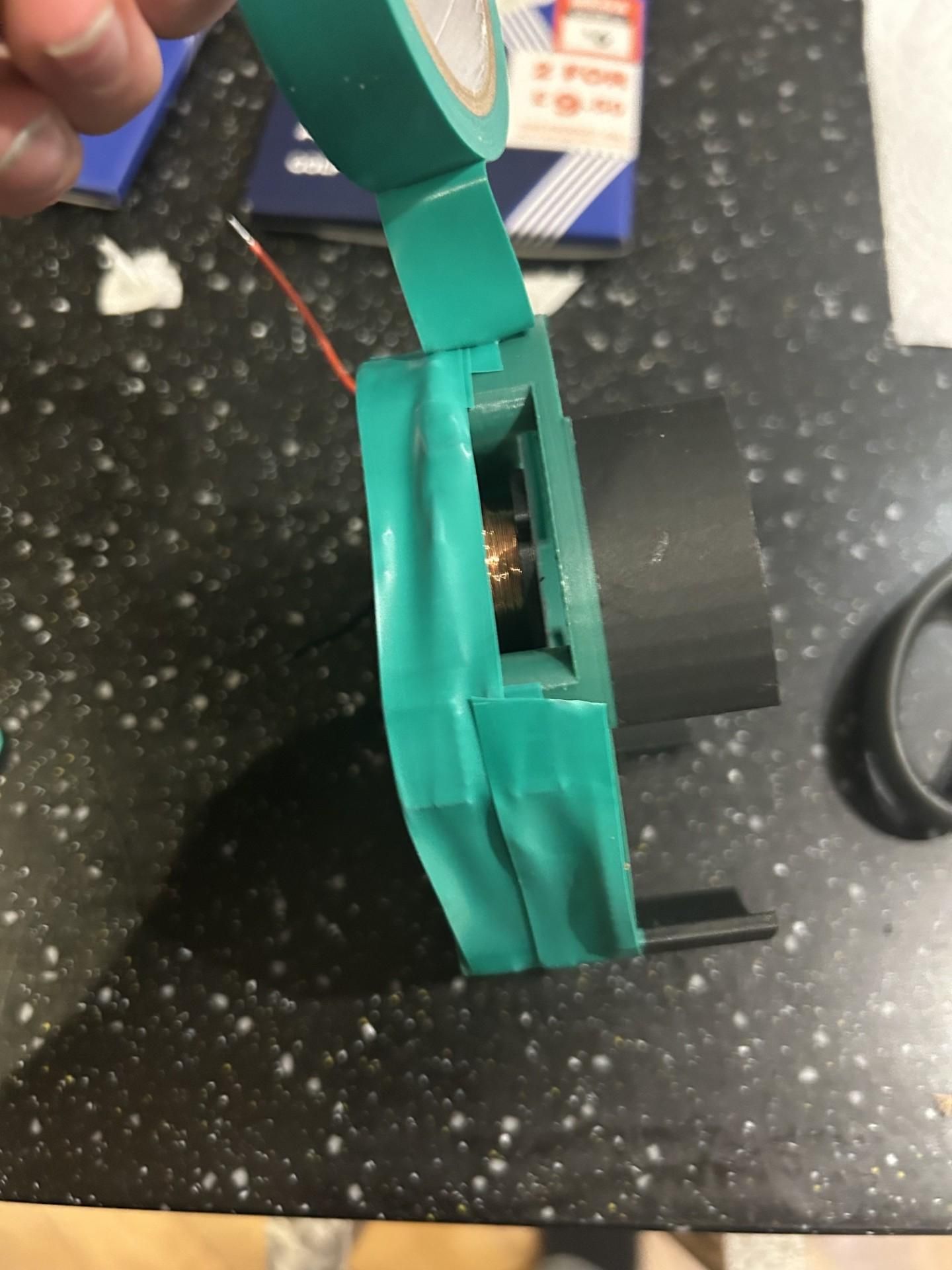 Turbine_Instructable_Alternator10.jpg