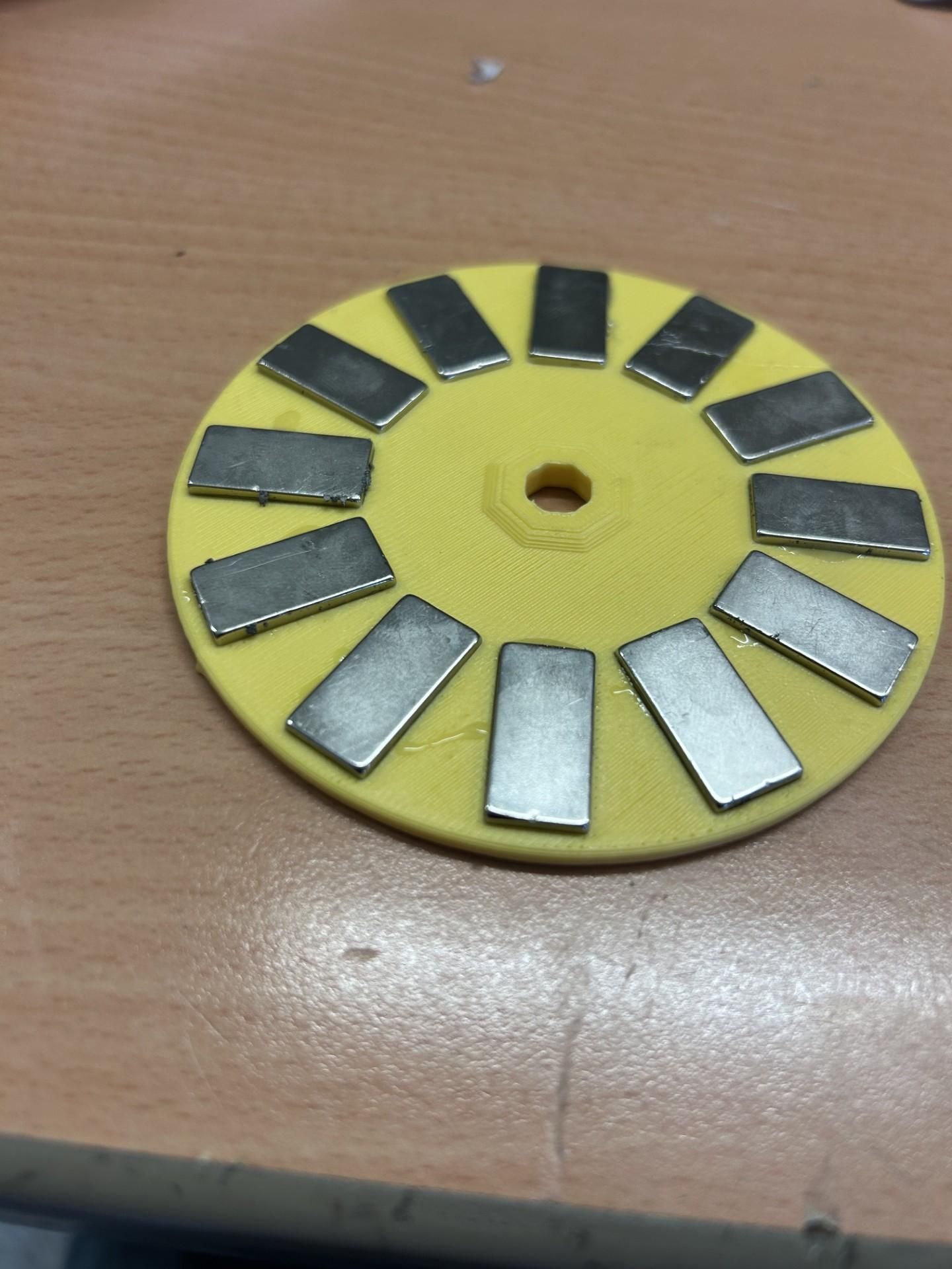Turbine_Instructable_Alternator2.jpg