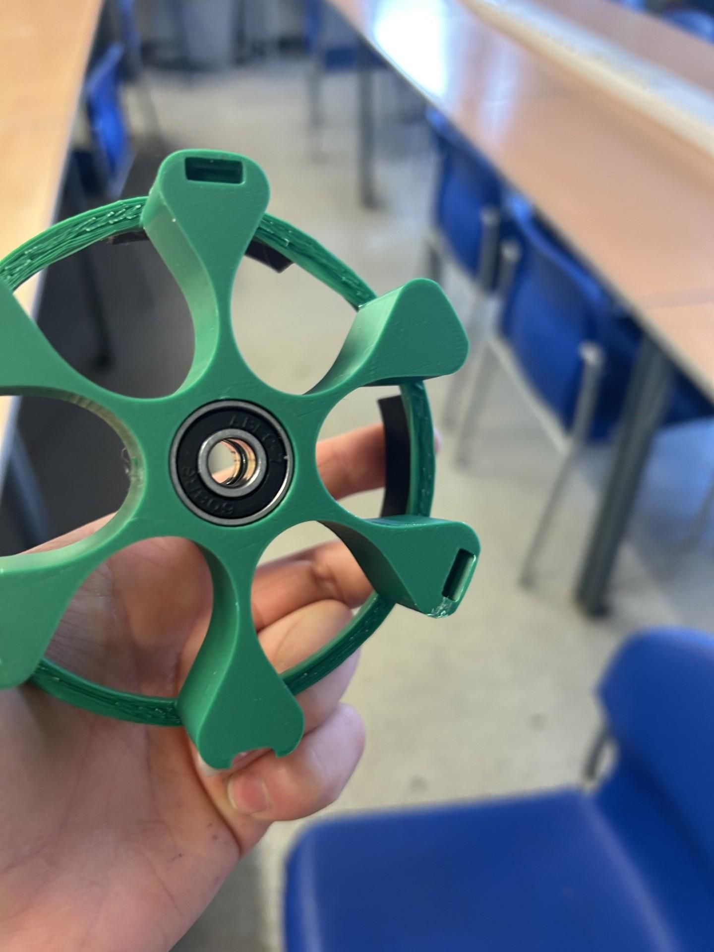 Turbine_Instructable_Alternator3.jpg