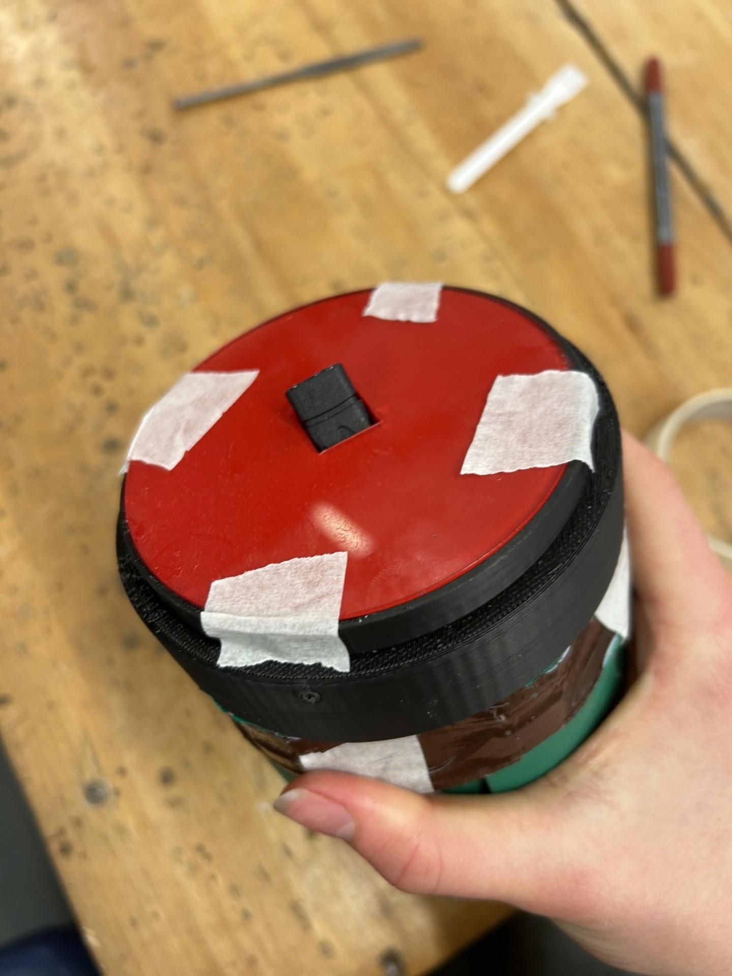 Turbine_Instructable_Glue11.jpg