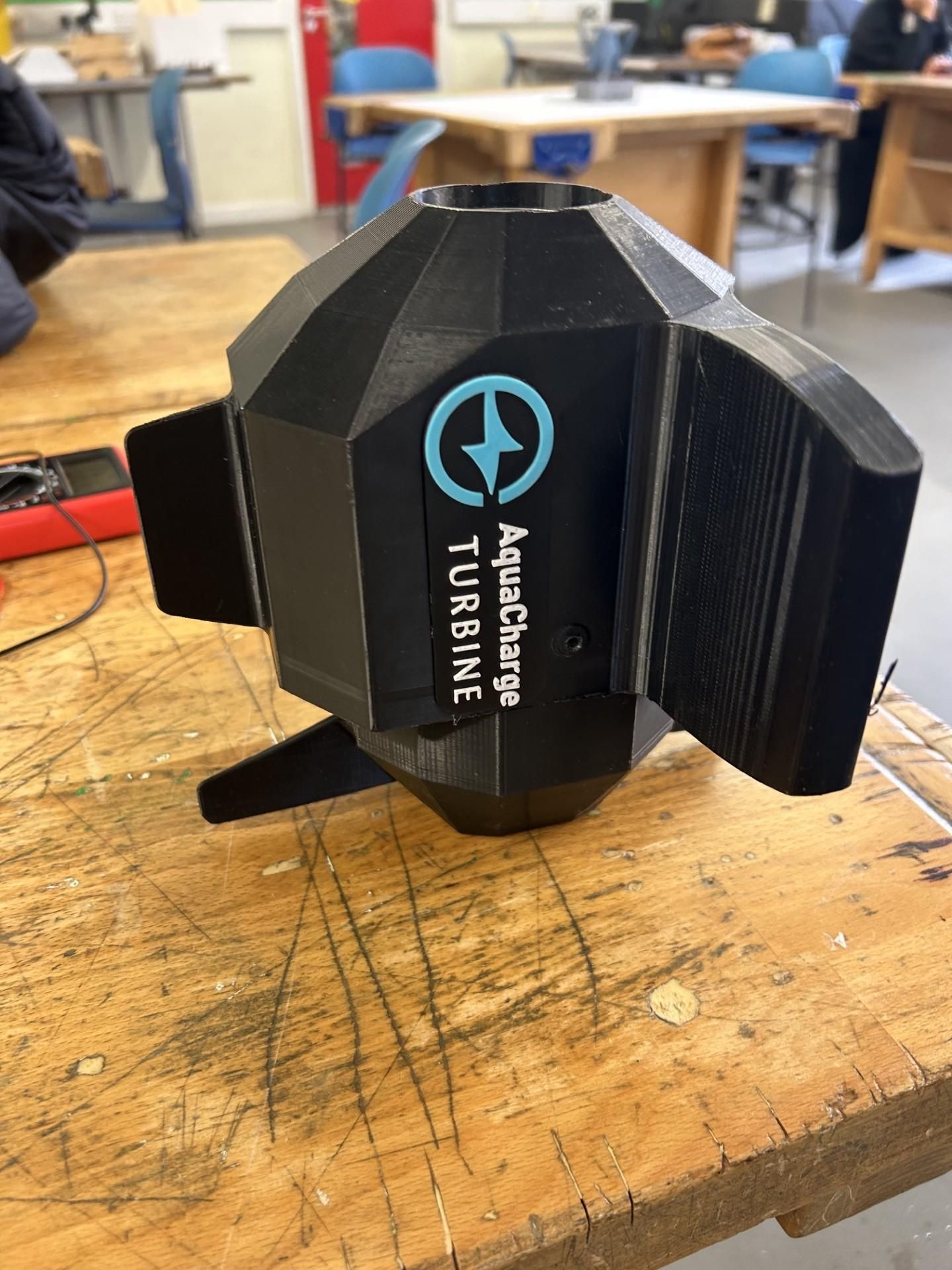 Turbine_Instructable_Glue7.jpg