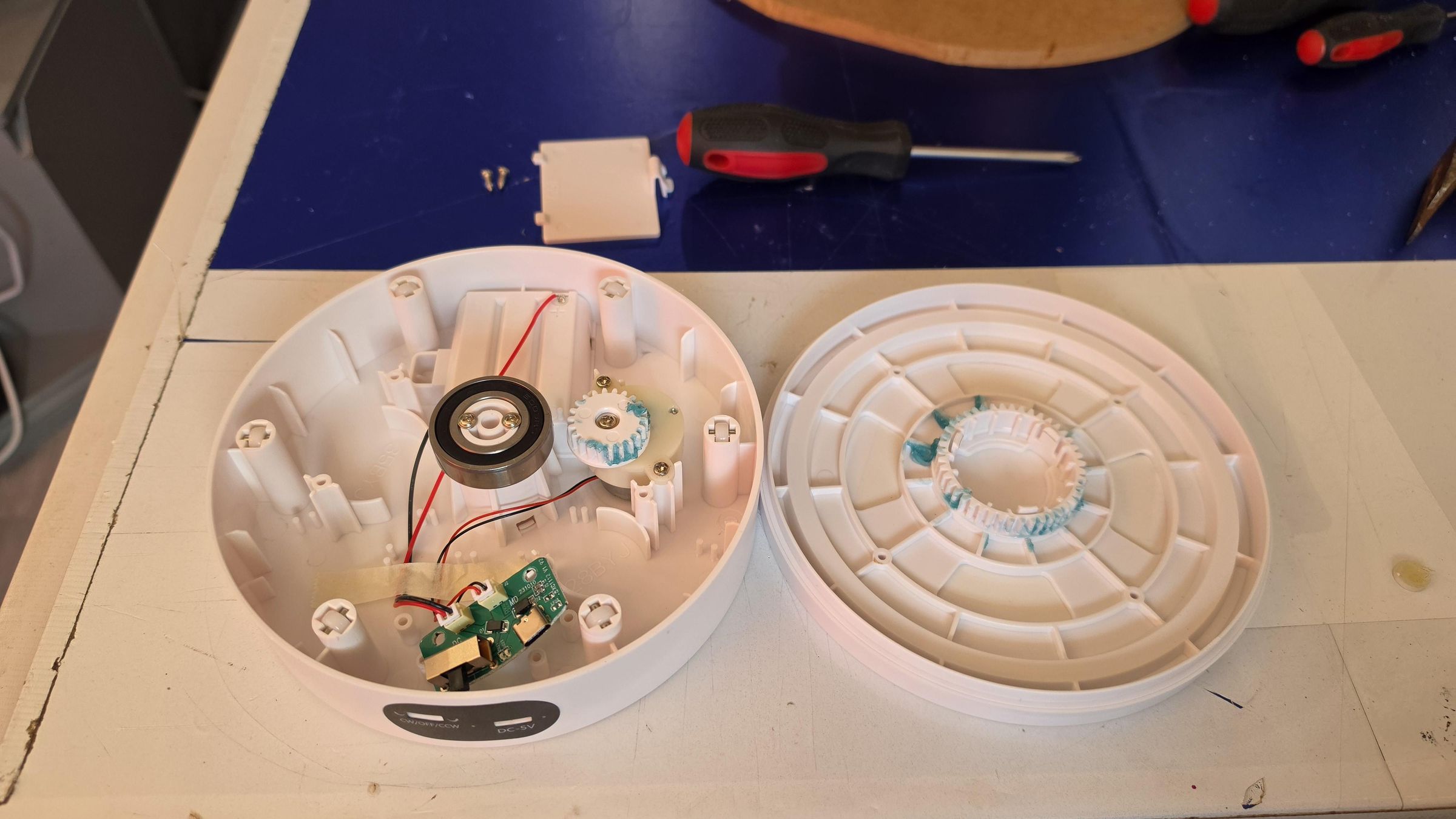 Turntables 1.jpg