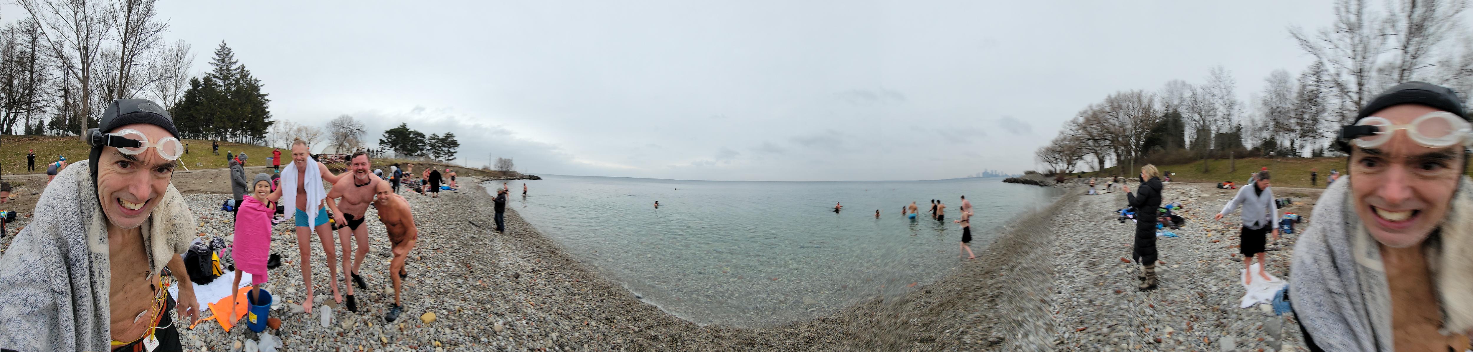 TypeIpano_beach_selfie_20220101_132338rf.jpg