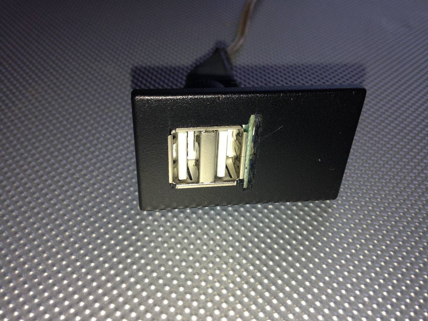 USB  - 4.jpg
