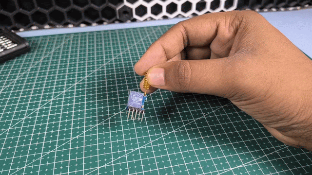 VN20260505_221840 (3).gif