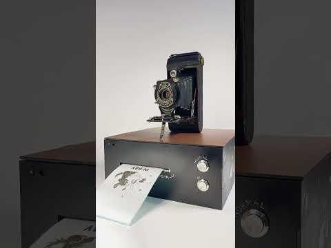 Vintage Folding Camera Photo Booth - Pi Mode Demo