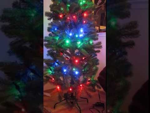 Voice-Controlled Christmas Tree