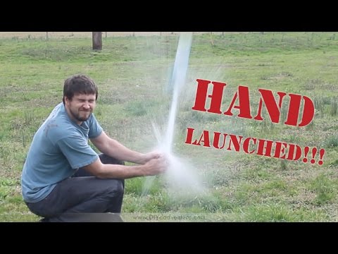 WATER ROCKET LAUNCHED BY HAND!!! (Super Simple Water-Rocket Kit)