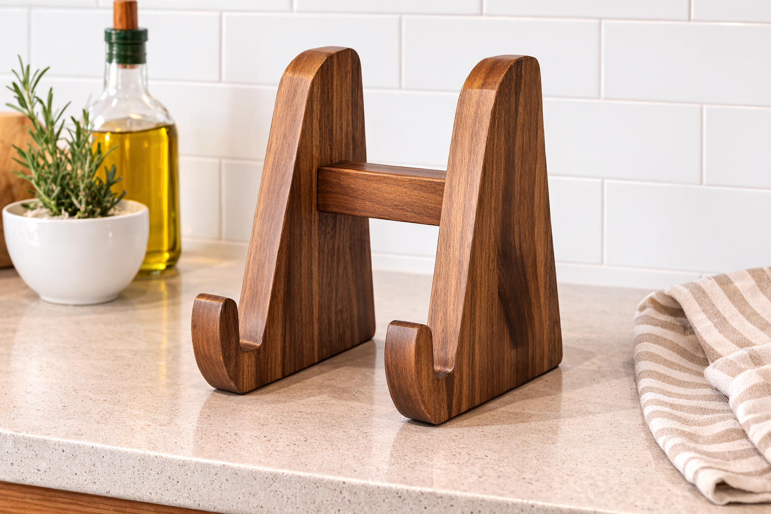 Walnut Cutting Board Stand.png