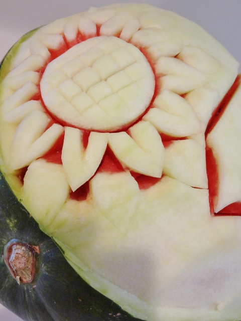 Watermelon Sunflowers 053 (480x640).jpg