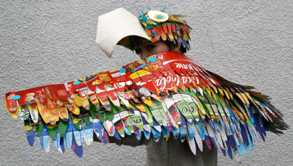 Wearable-Bird-Wings-thumbnail.jpg