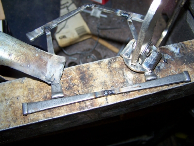 Weld base to uprights.jpg