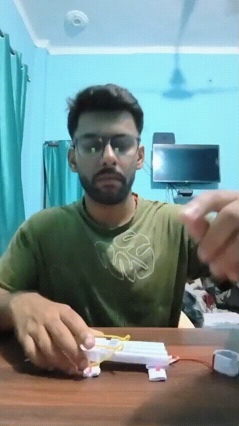 WhatsApp Video 2026-08-26 at 21.52.43_converted.gif