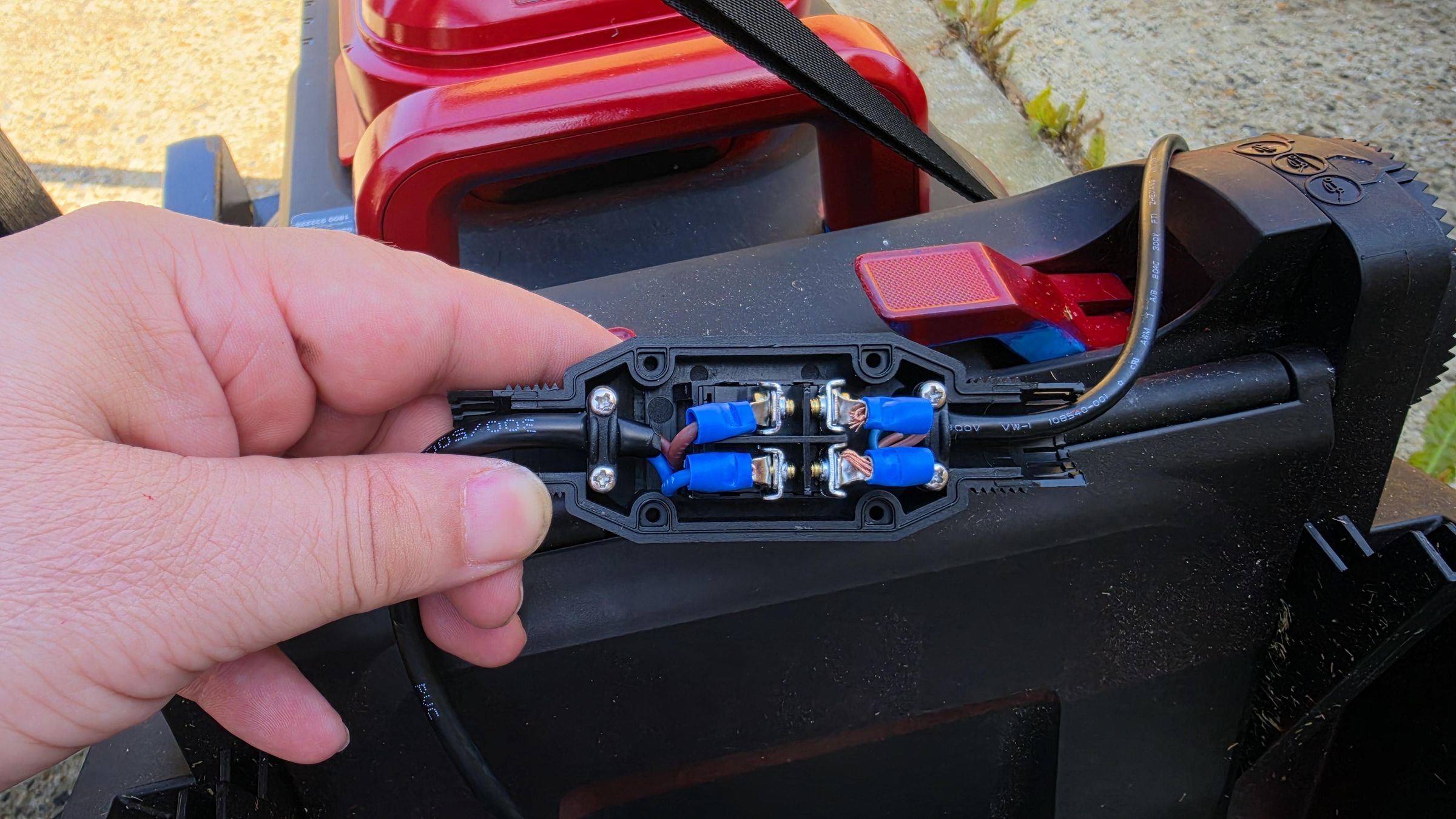 Wire 1.jpg