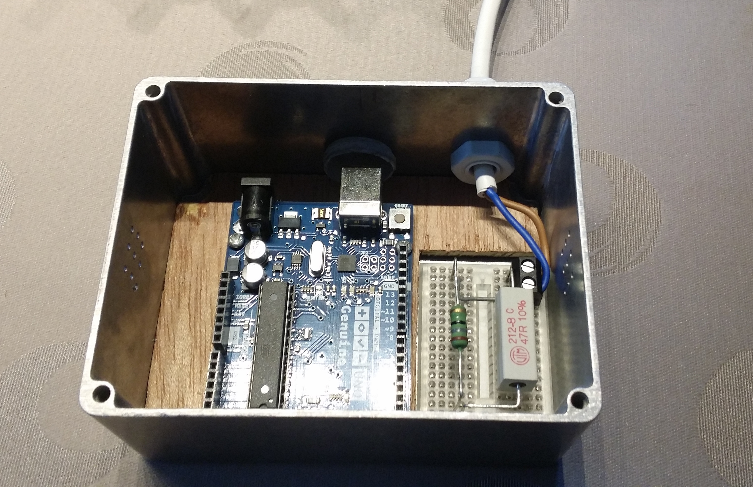 Wiring voltage divider.jpg