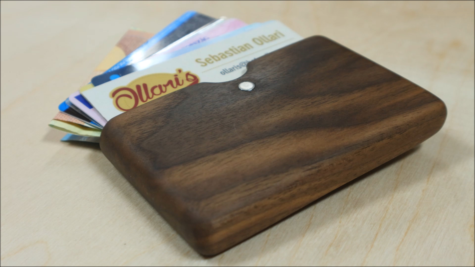 Wood Wallet.00_04_56_22.Still032.jpg