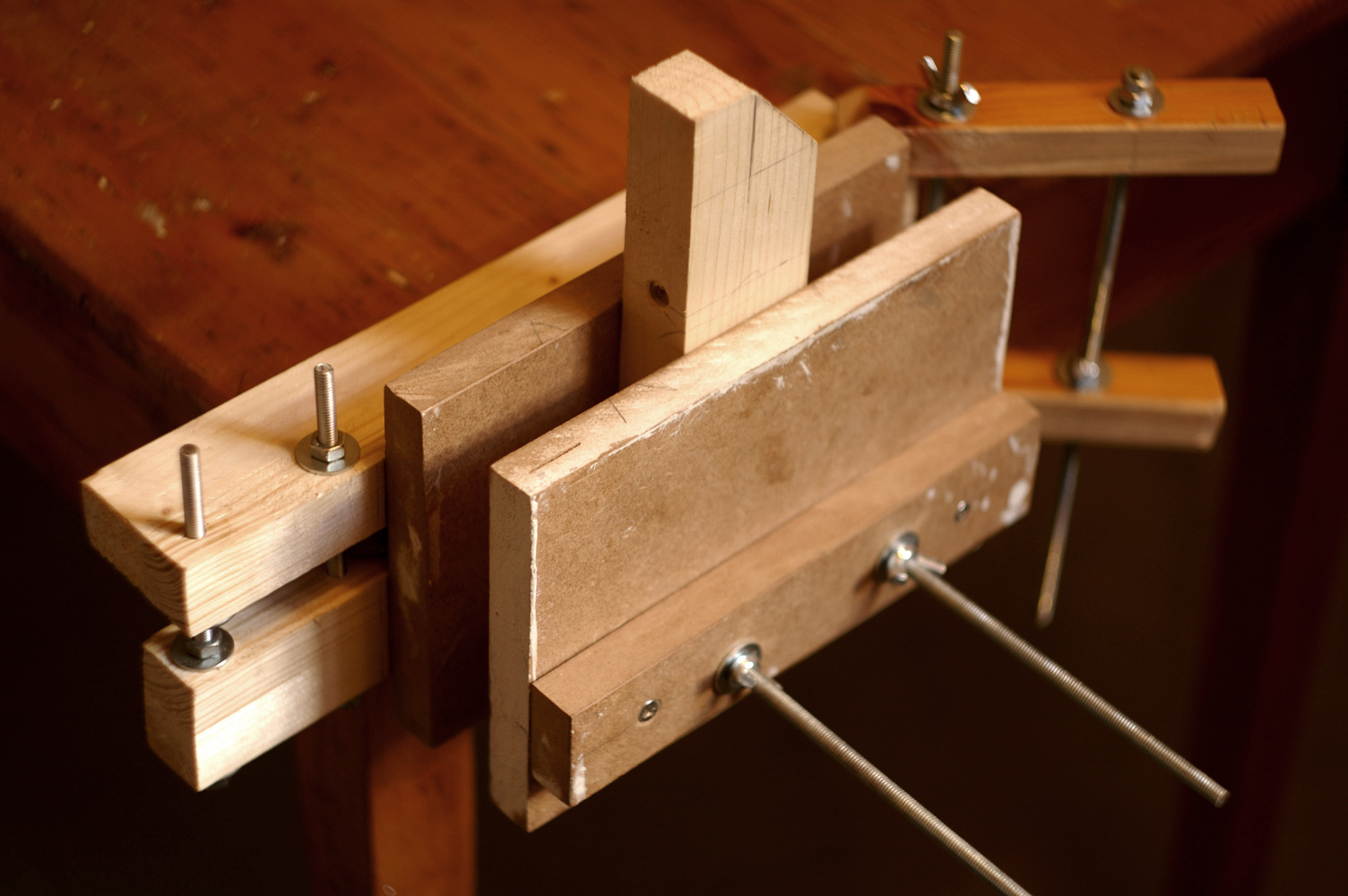 Wooden vice - strength test