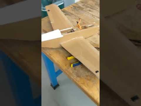 Working of RC Airplane