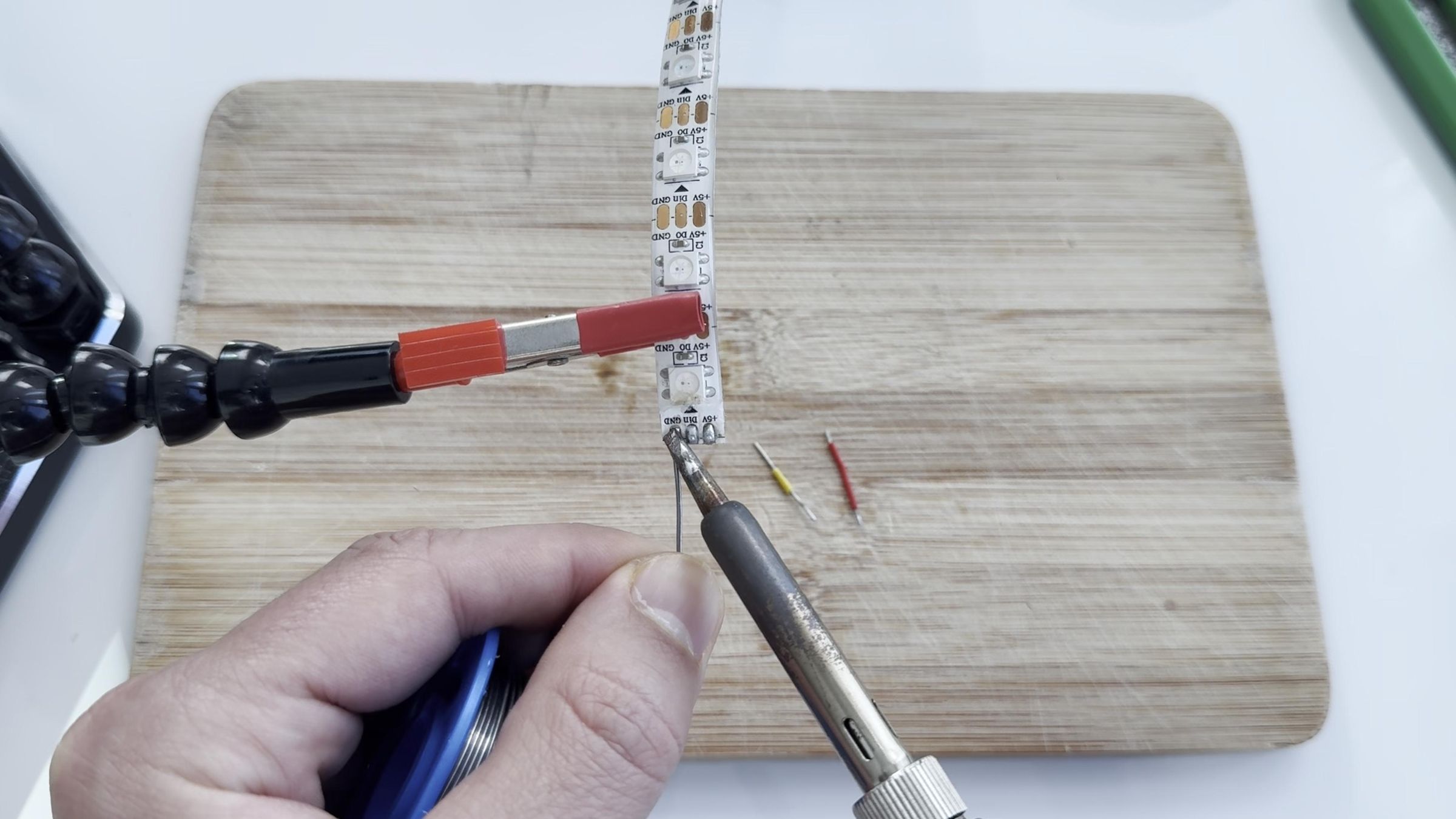 add solder to pad_1.40.1.jpg