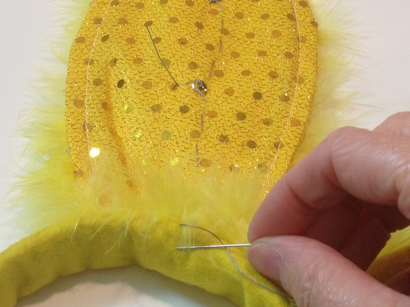 add_sewable_LEDs_to_Easter_Bunny_ears_800_07.jpg
