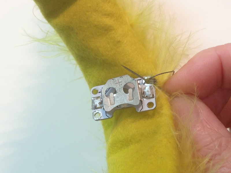 add_sewable_LEDs_to_Easter_Bunny_ears_800_08.jpg