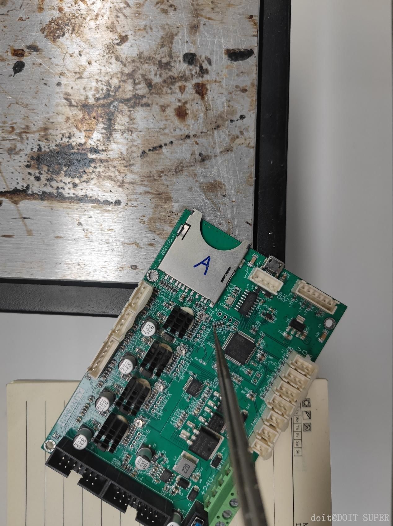 af872cc7-6553-40d9-b3d1-7b20f31192f4.jpg
