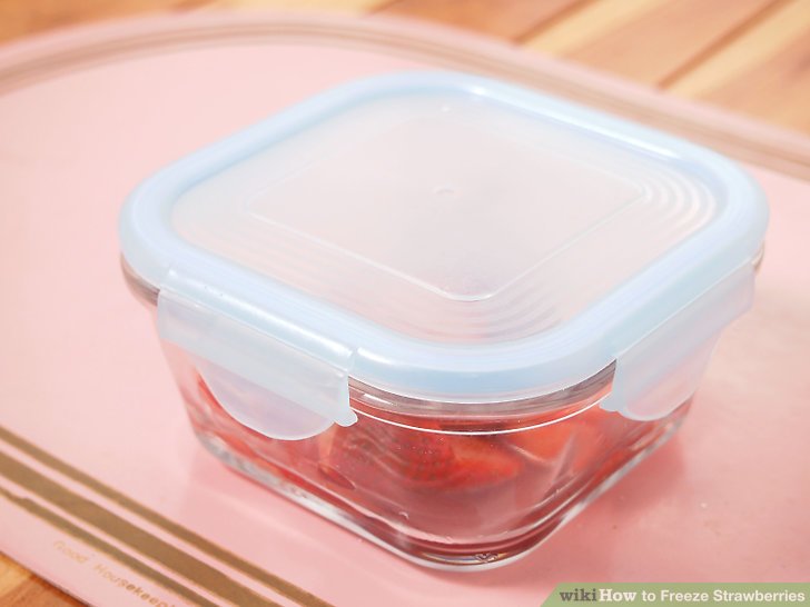 aid177944-v4-728px-Freeze-Strawberries-Step-13-Version-2.jpg
