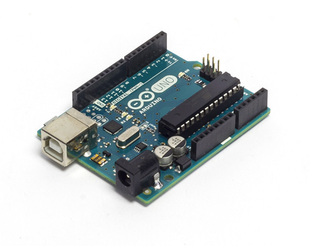 arduino uno.jpg