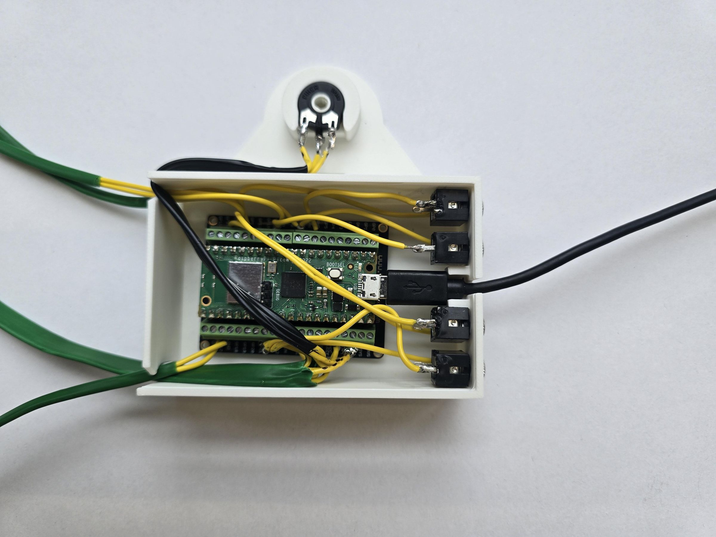 assemblebox3.jpg