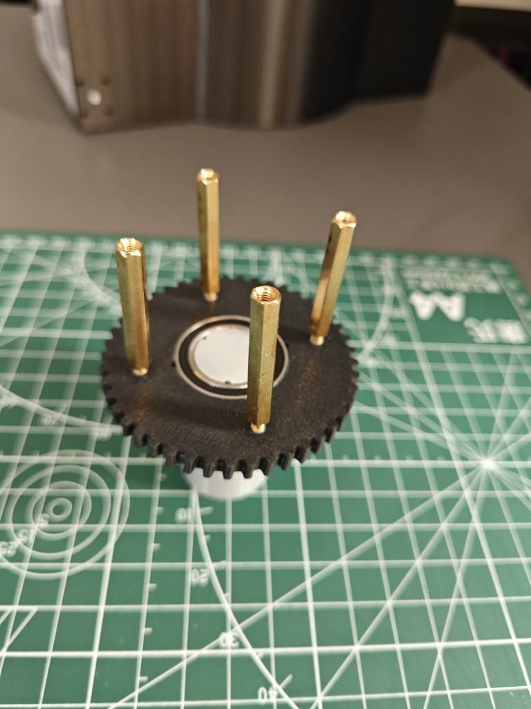assembly_28_rig_worm_wheel.jpg