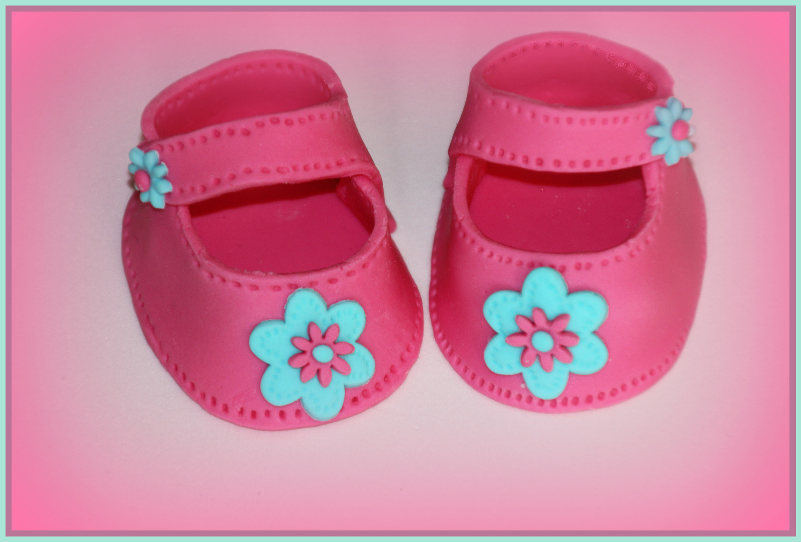 baby shoes pink.jpg