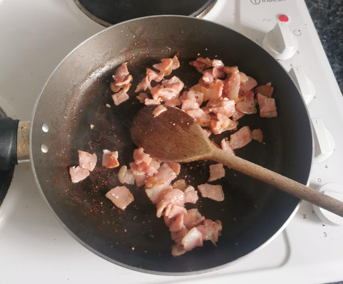 bacon pentola.jpg