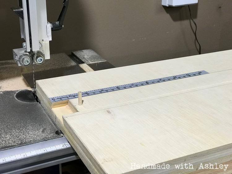 bandsaw_circle_cutting_jig_diy_woodworking_tutorial_plywood-1.jpg