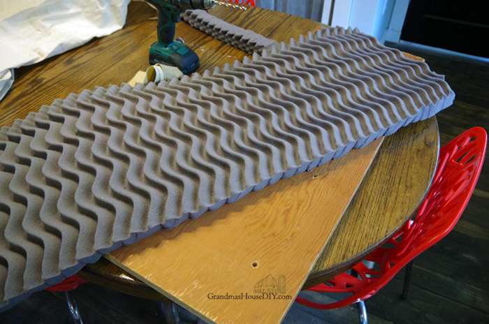 batting-diy-tufted-cushion.jpg