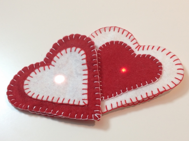 be my valentine magnetic hearts 800 02.jpg