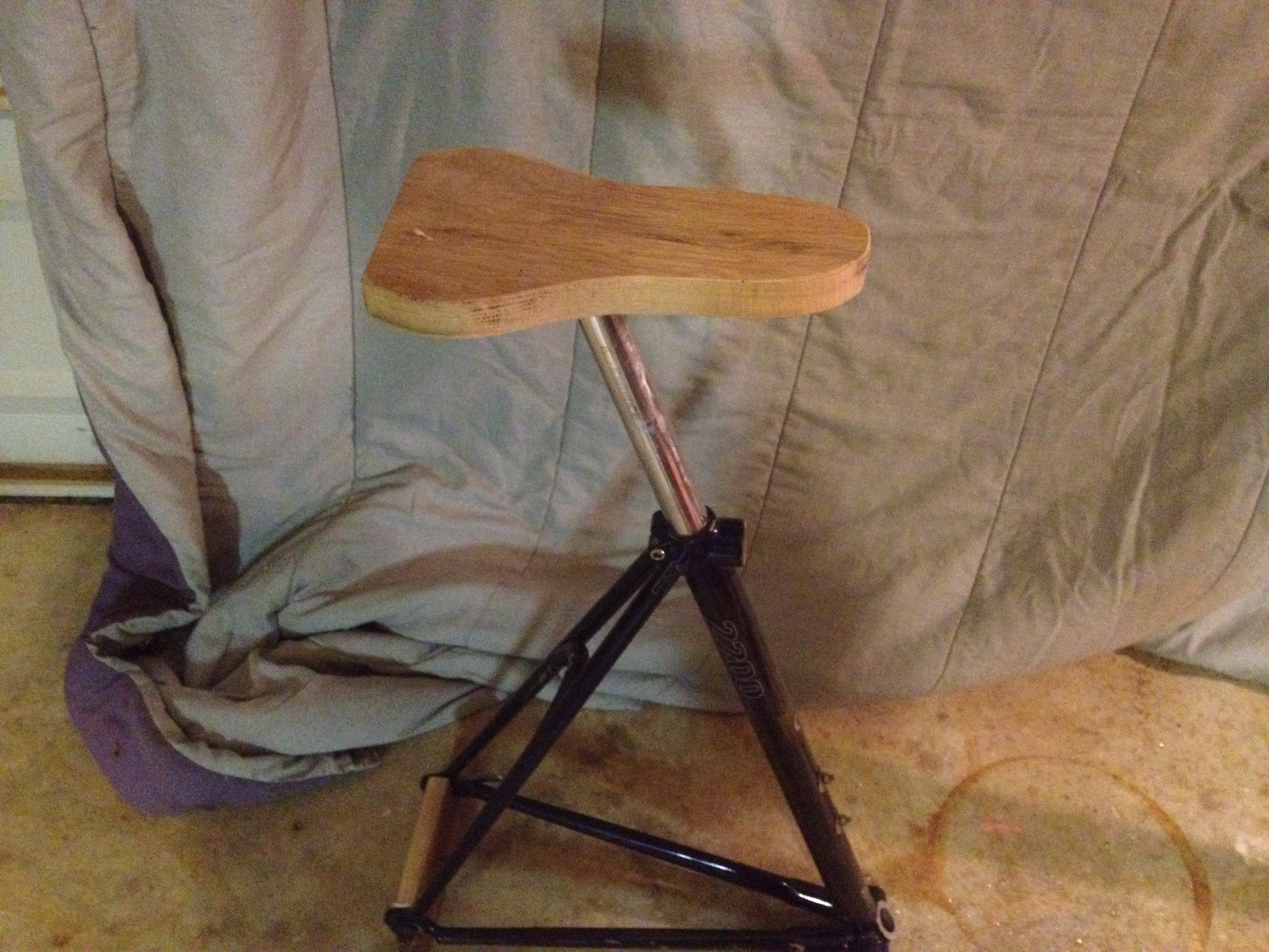 bike stool.JPG