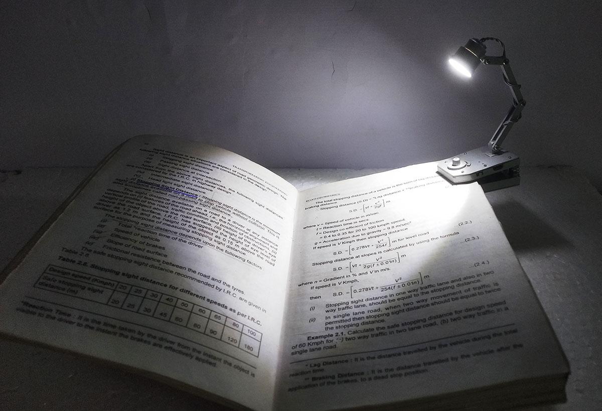 book-light-10.jpg