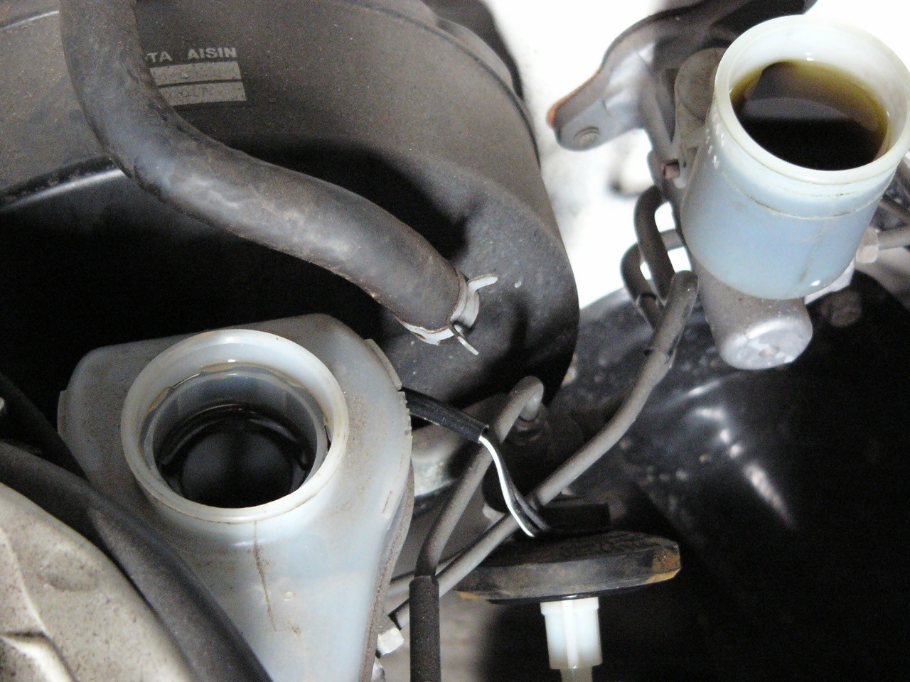 brake bleeder7.JPG