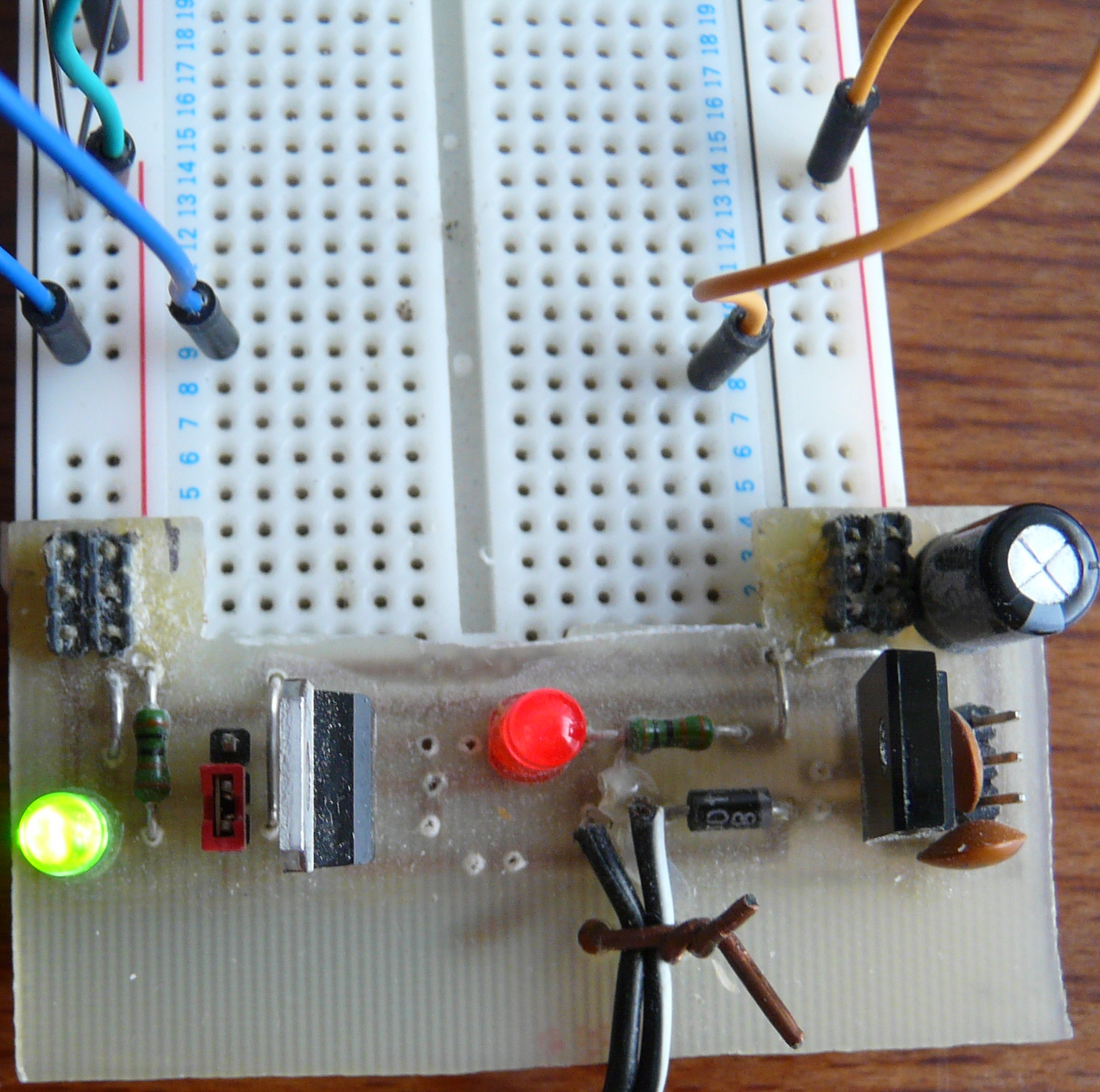 breadboardPSU.JPG