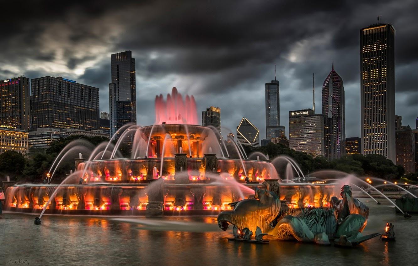 buckingham-fountain-chicago-illinois-bukingemskii-fontan-c-1 (1).jpg