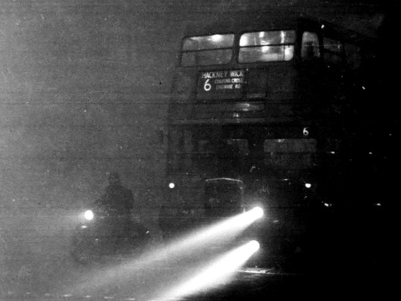 bus-smog-london-800x600-alan-farrow.jpg