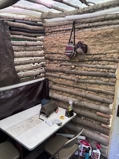 cabin1.jpg