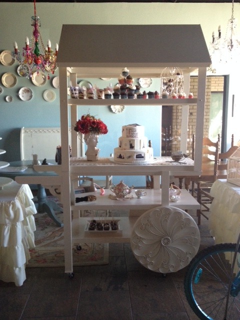cart at bakery.JPG